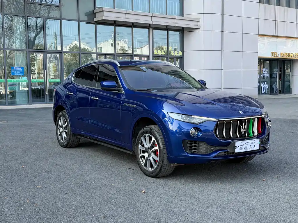 MASERATI LEVANTE