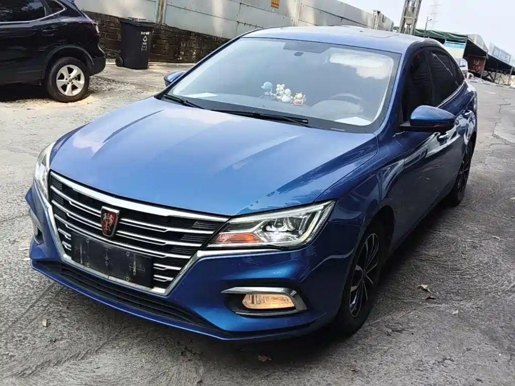Roewe i5
