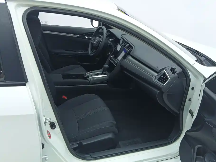 Honda Civic — миниатюра 8