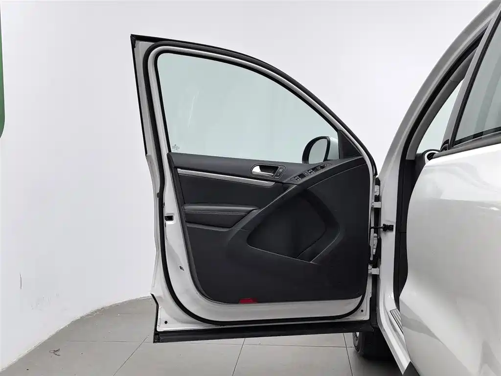 Volkswagen Tiguan 2017 300TSI AT Comfort