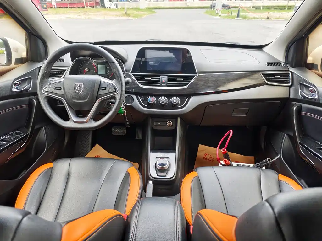 Baojun 310 — миниатюра 9