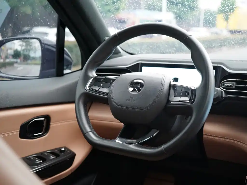 NIO ES6 — миниатюра 6
