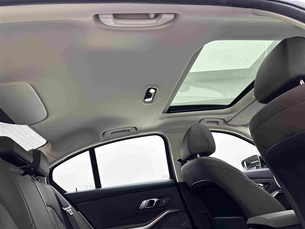 BMW 3 Series — миниатюра 22