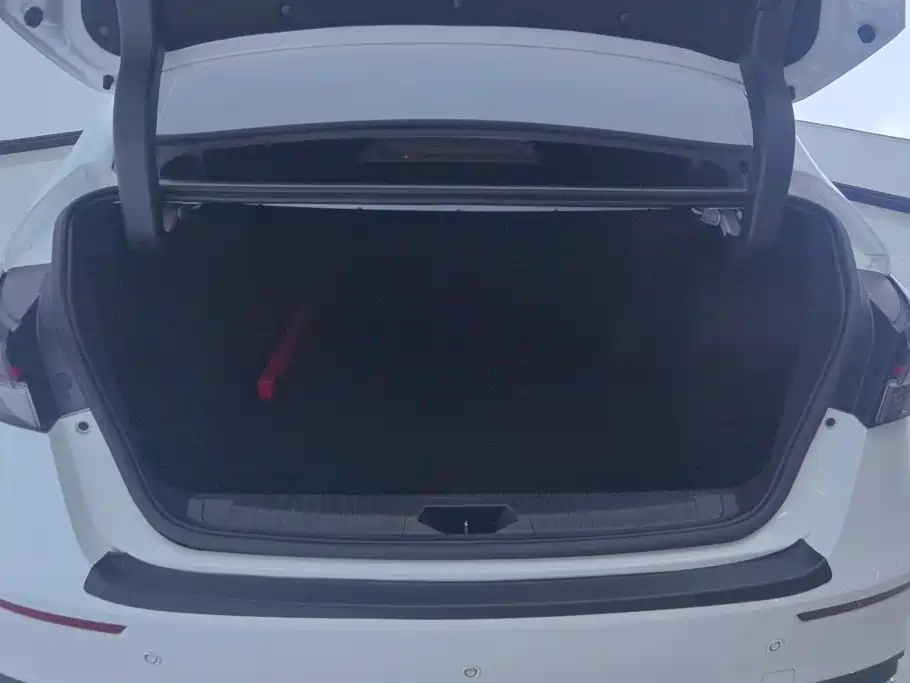 Chery Arrizo 5 PLUS — миниатюра 4