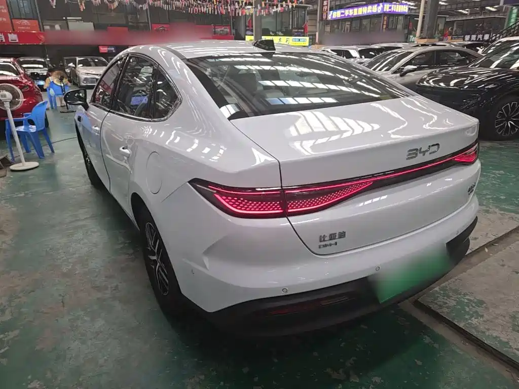 BYD Seal 05 DM-i — миниатюра 5