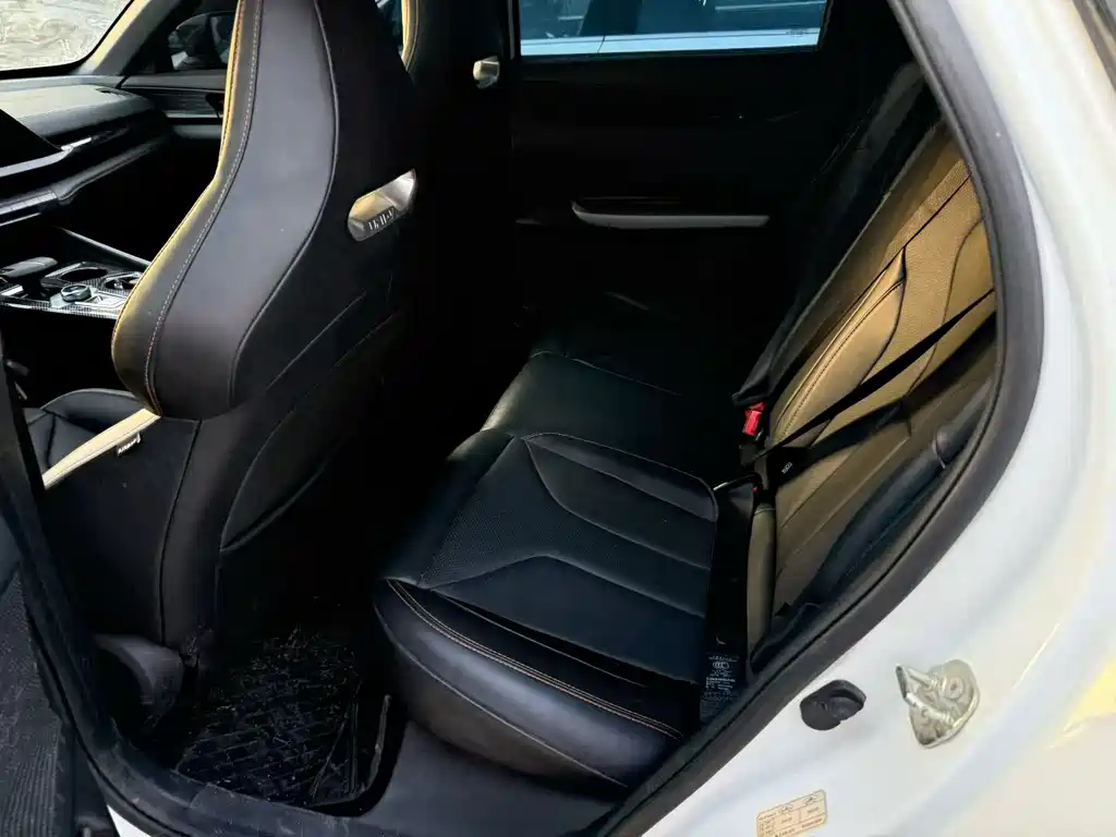Changan UNI-V 2023 1.5T Luxury