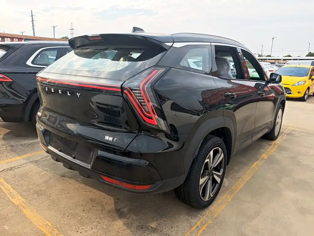 Geely Boyue L — миниатюра 7
