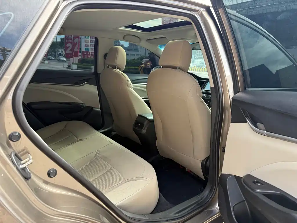 Buick Excelle — миниатюра 19