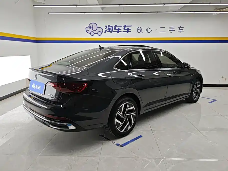 Volkswagen Sagitar — миниатюра 3