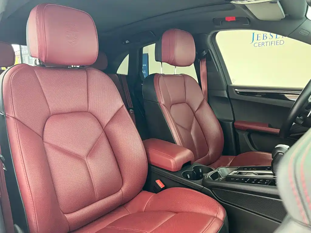 Porsche Macan — миниатюра 20