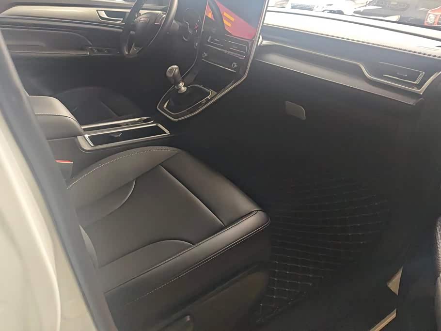 Haval Haval M6 1.5 л 2021 г. Белый, пробег 7400 км