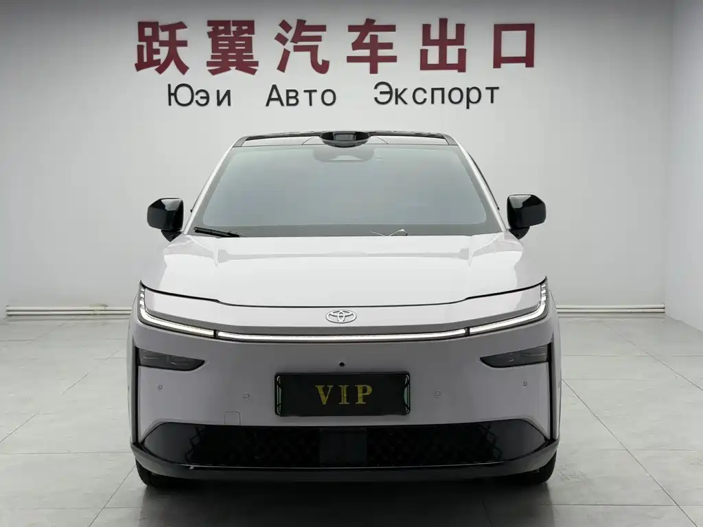 Toyota bZ3X — миниатюра 2