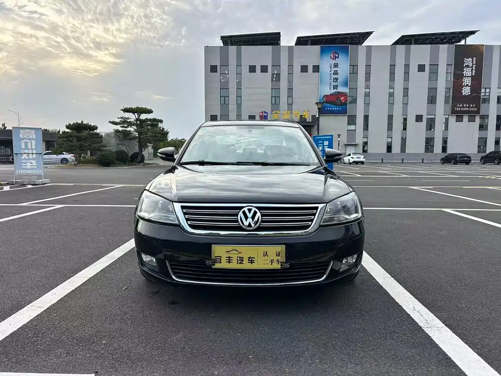 Volkswagen Passat Lingyu — миниатюра 2
