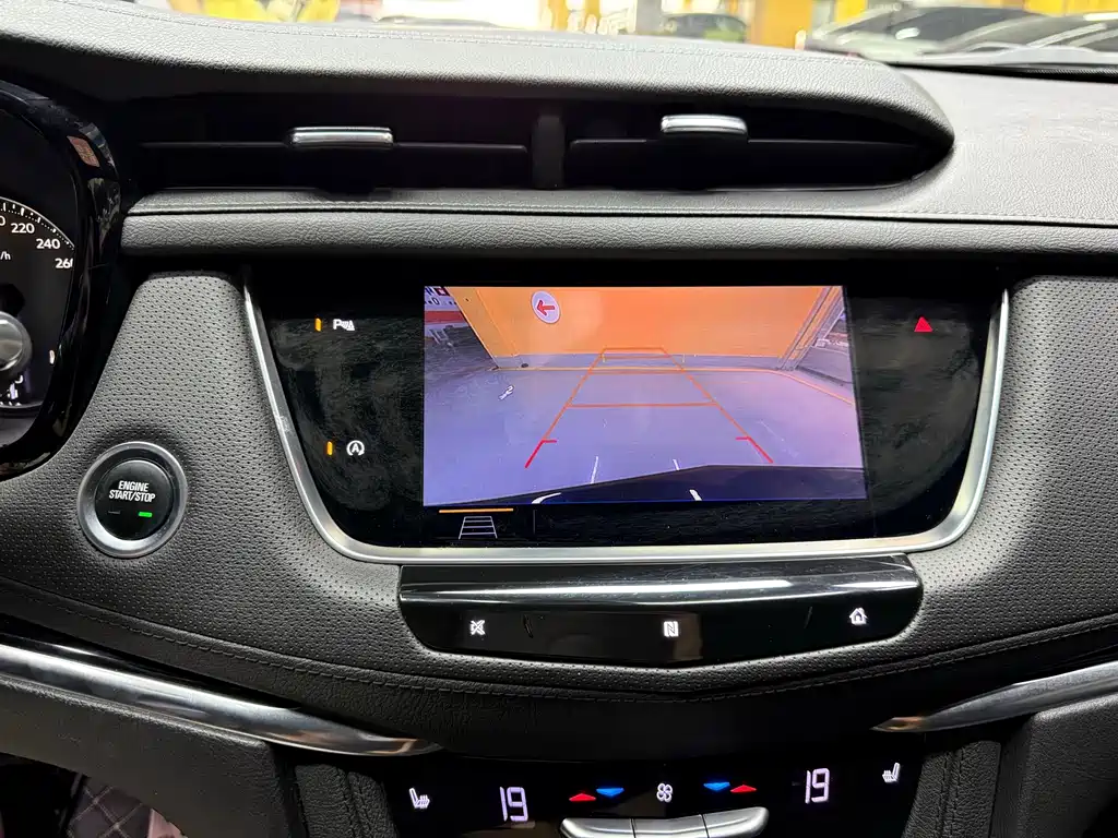 Cadillac XT5 — миниатюра 20