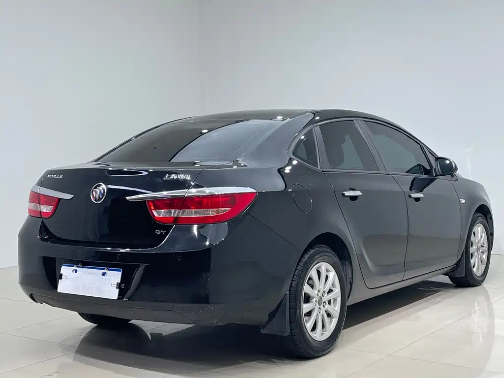 Buick Excelle — миниатюра 9