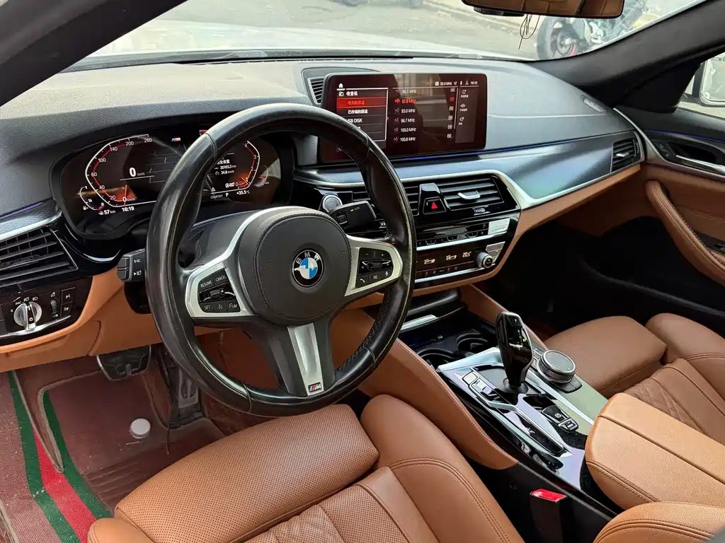 BMW 5 Series (Import) — миниатюра 8