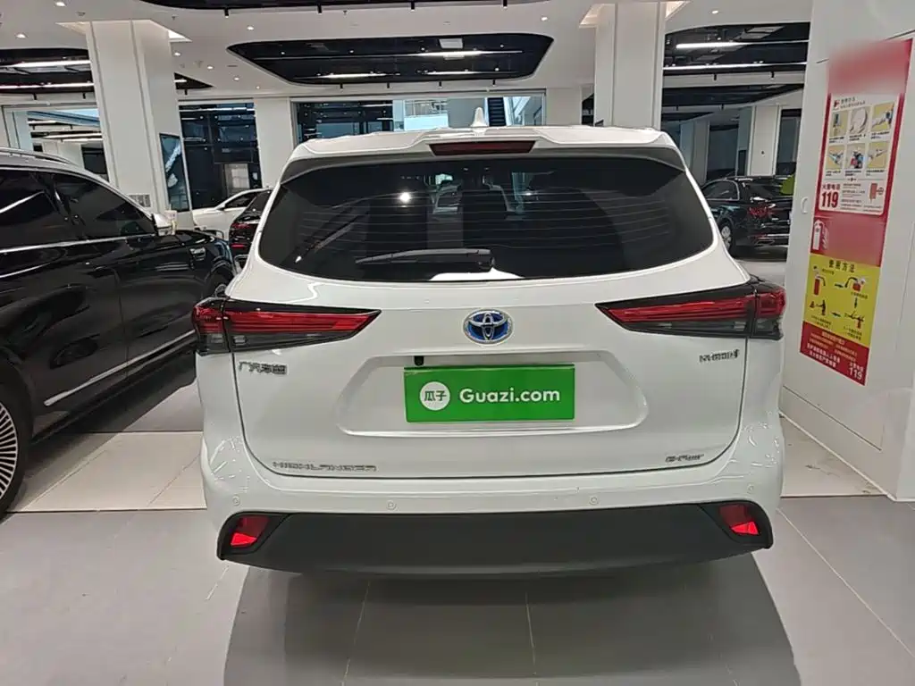 Toyota Highlander — миниатюра 6