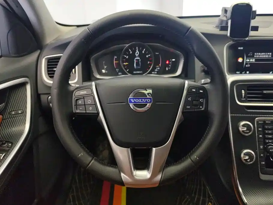 Volvo S60 — миниатюра 15