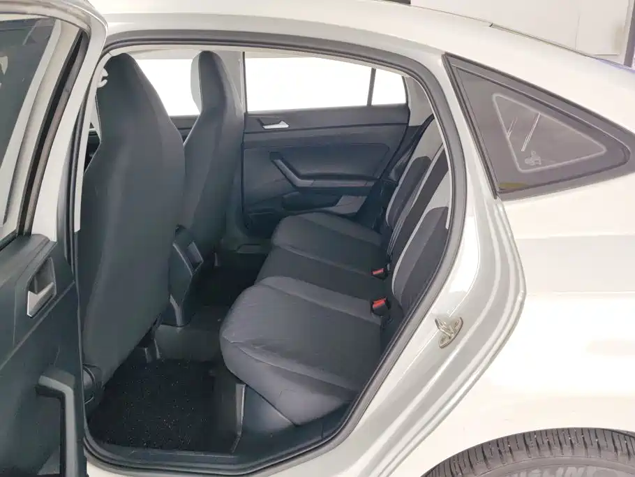 Volkswagen Lavida — миниатюра 11