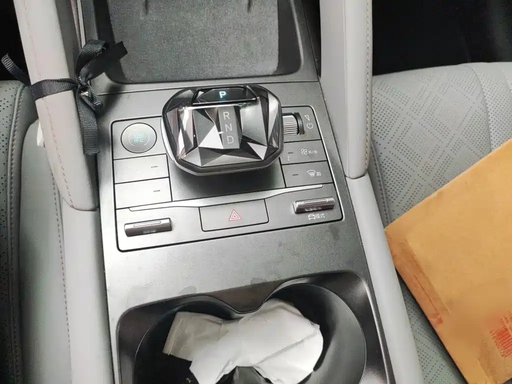 BYD Yuan UP — миниатюра 7
