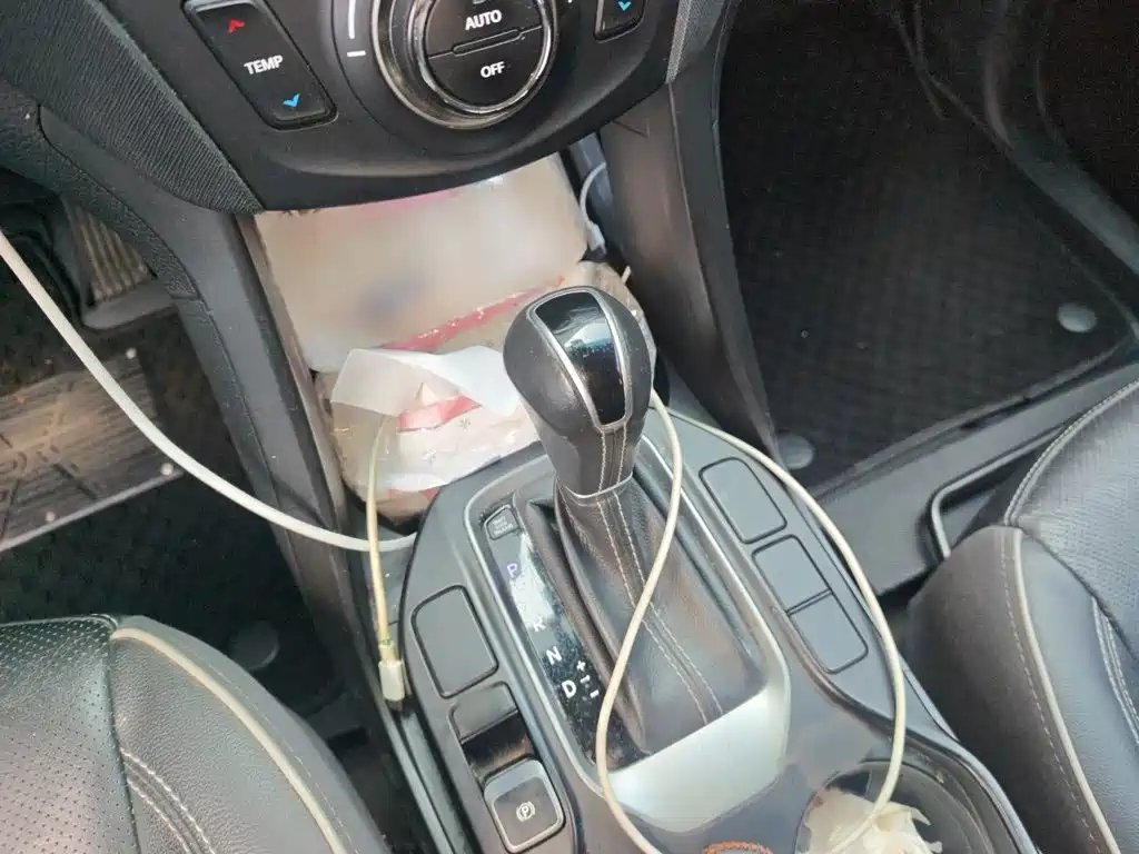 Hyundai Santa Fe — миниатюра 7