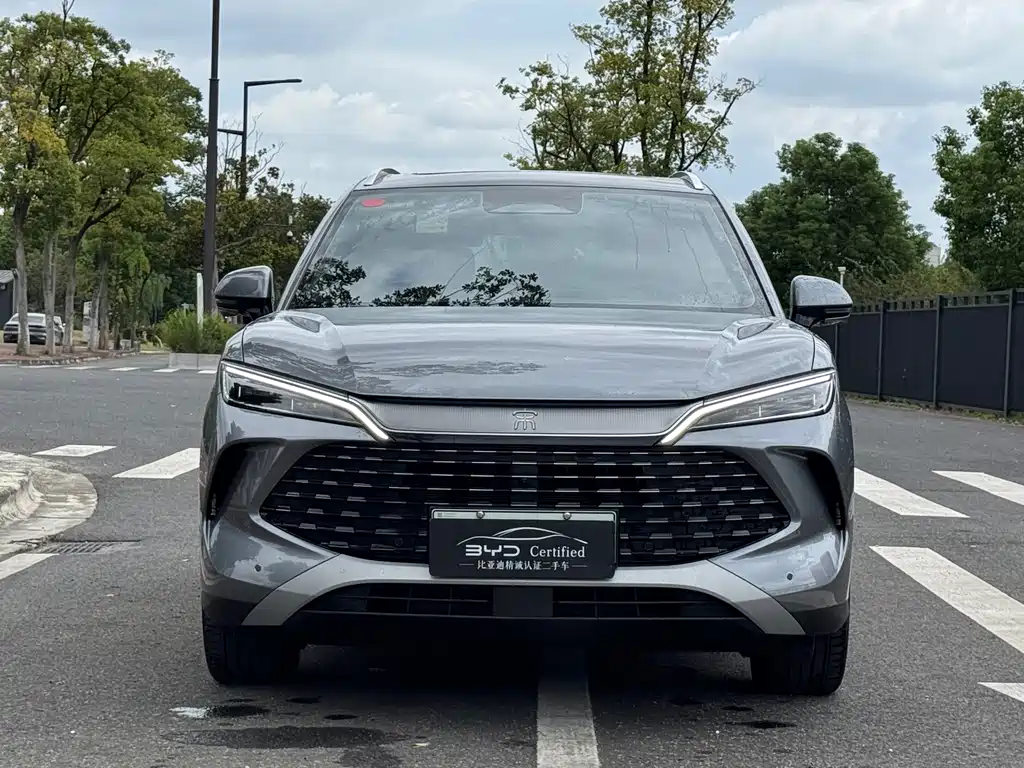 BYD L DM-i — миниатюра 2