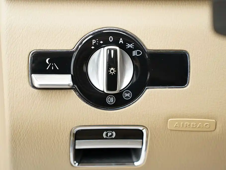 Mercedes-Benz S-Class — миниатюра 10
