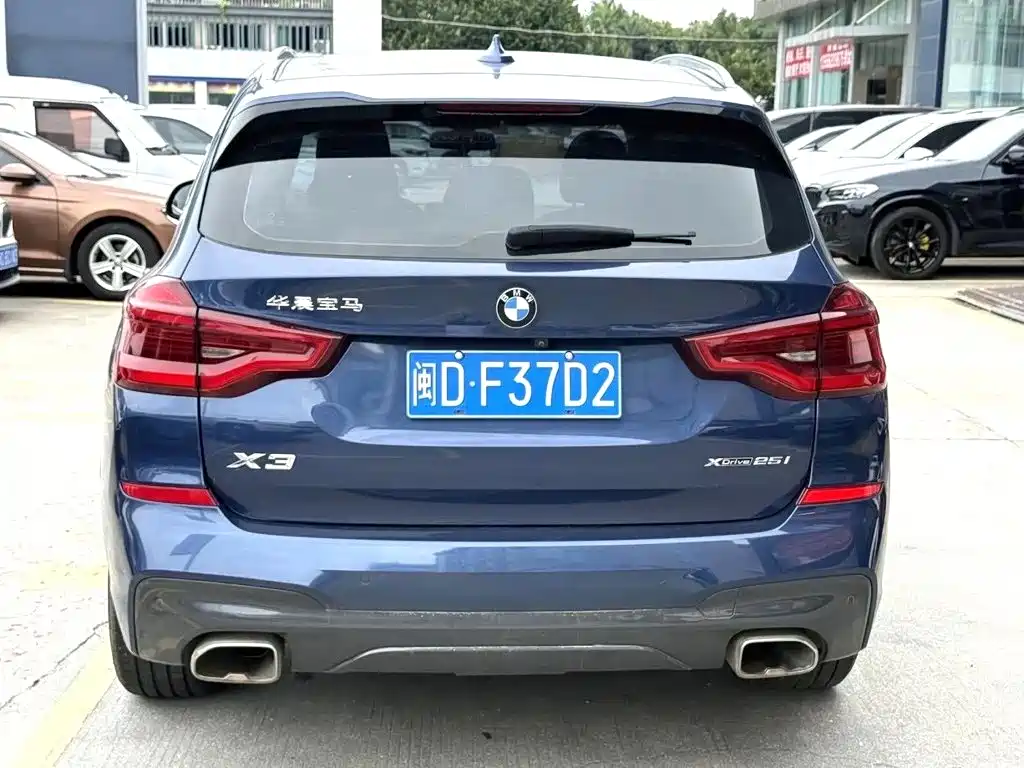 BMW X3 — миниатюра 5