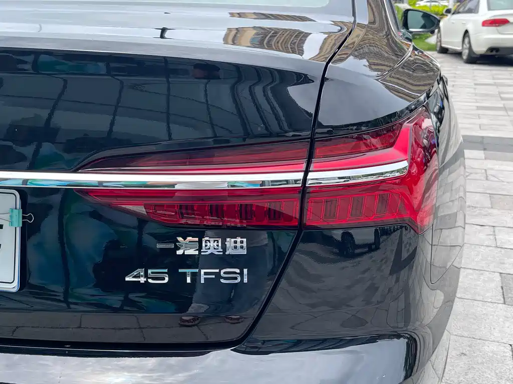 Audi A6L 2022 45 TFSI