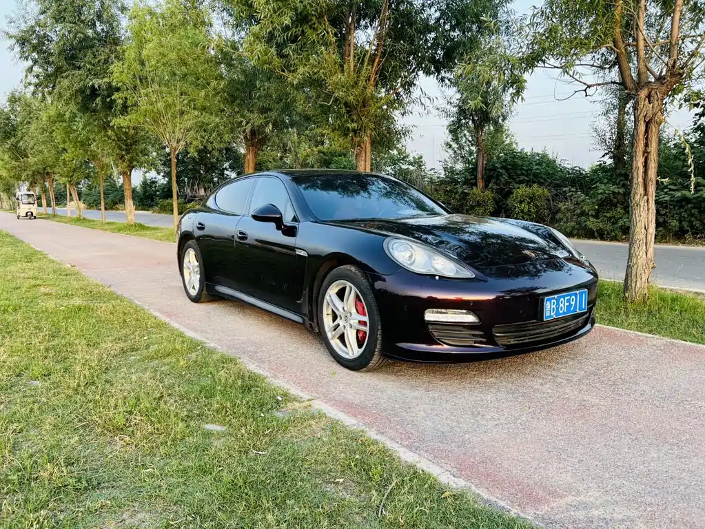 Porsche Panamera — миниатюра 3