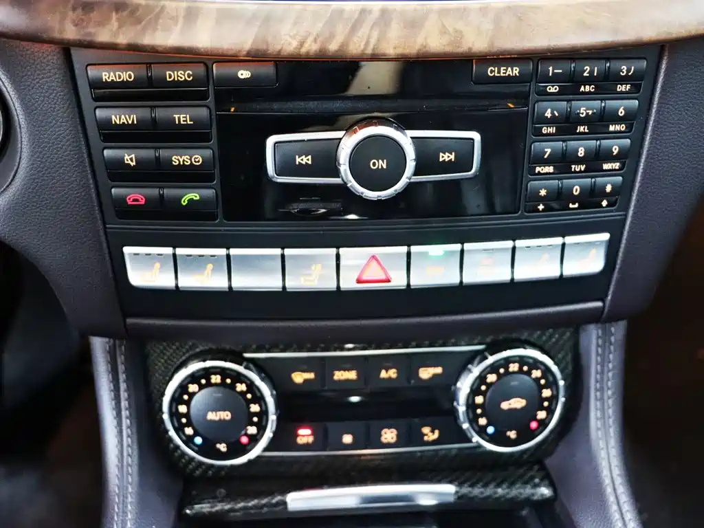 Mercedes-Benz CLS — миниатюра 18