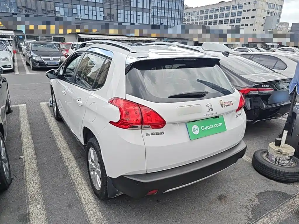 Peugeot 2008 — миниатюра 5