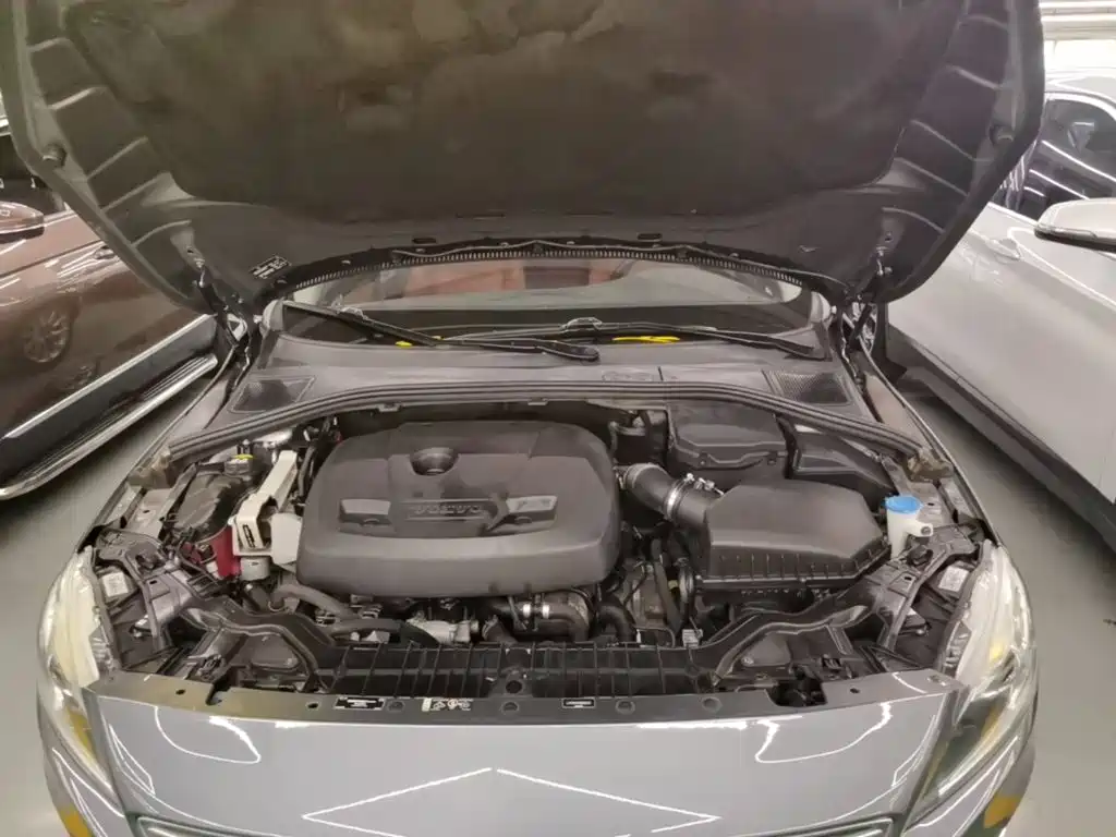 Volvo S60 — миниатюра 20