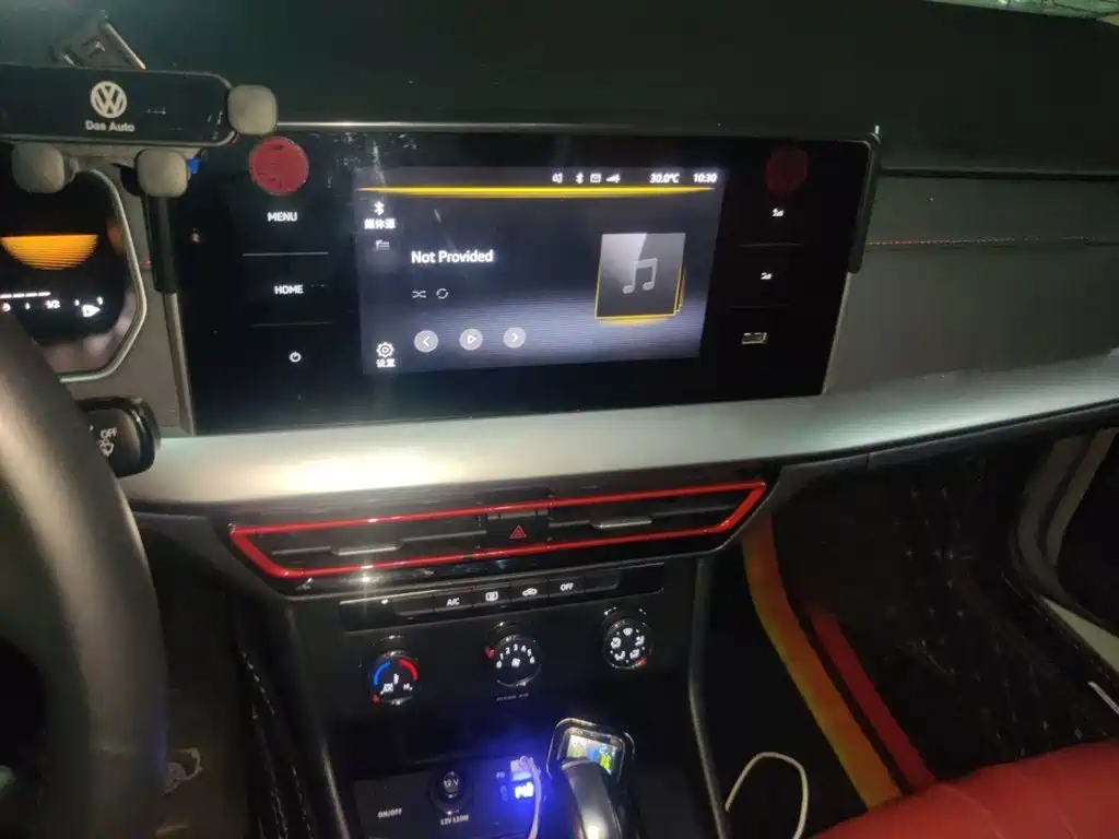 Volkswagen Lavida — миниатюра 6