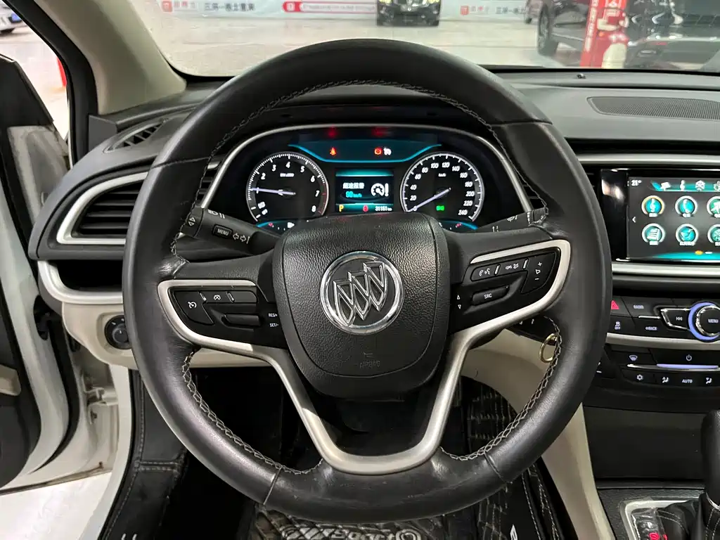 Buick Excelle — миниатюра 4