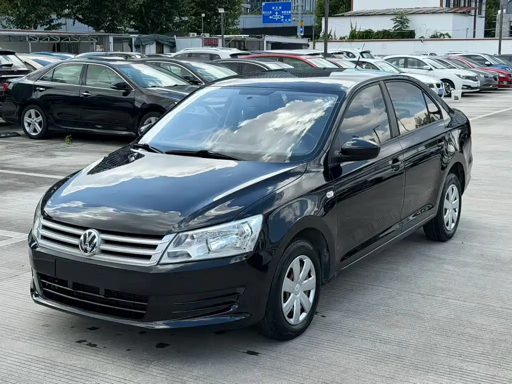 Volkswagen Santana — миниатюра 3
