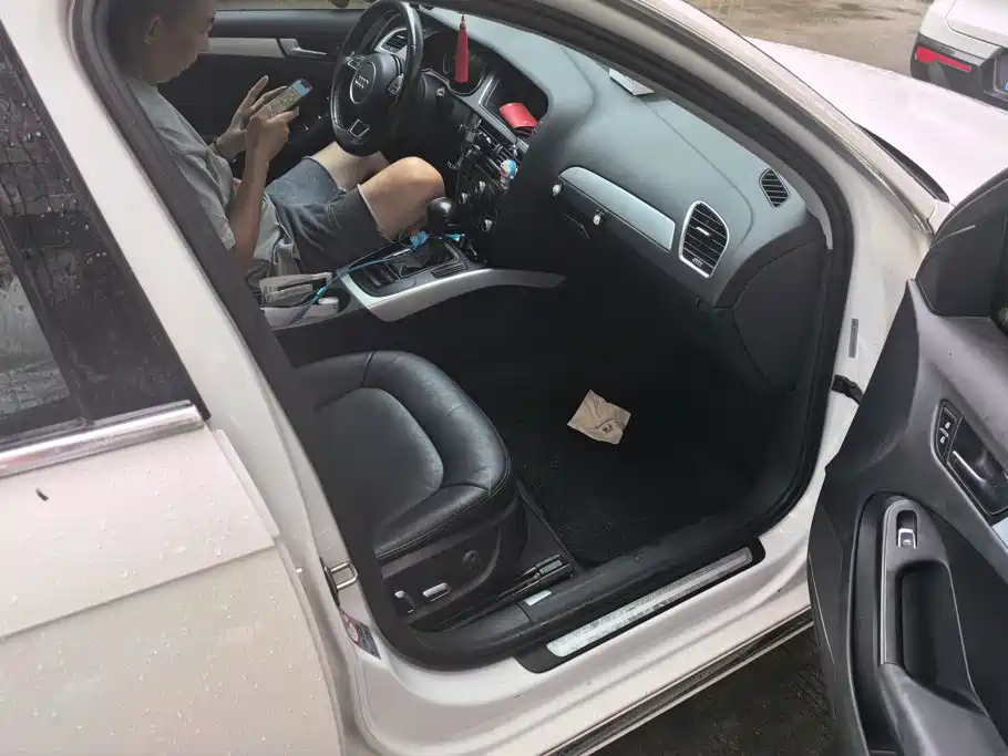 Audi A4L — миниатюра 8