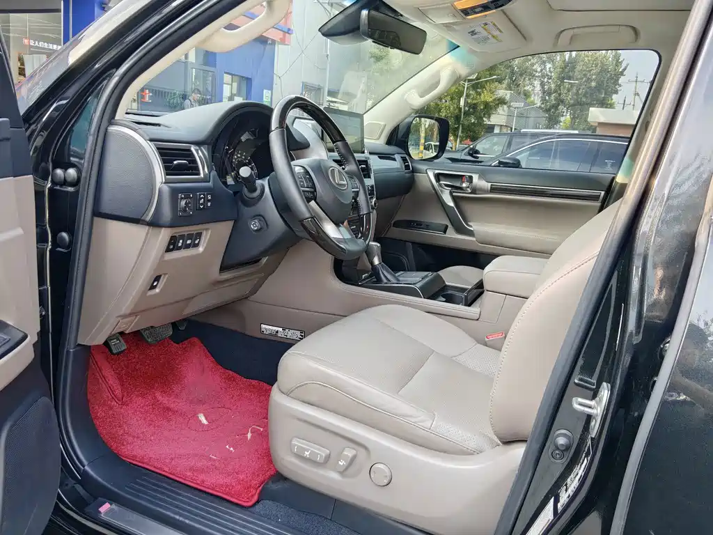 Lexus GX — миниатюра 10