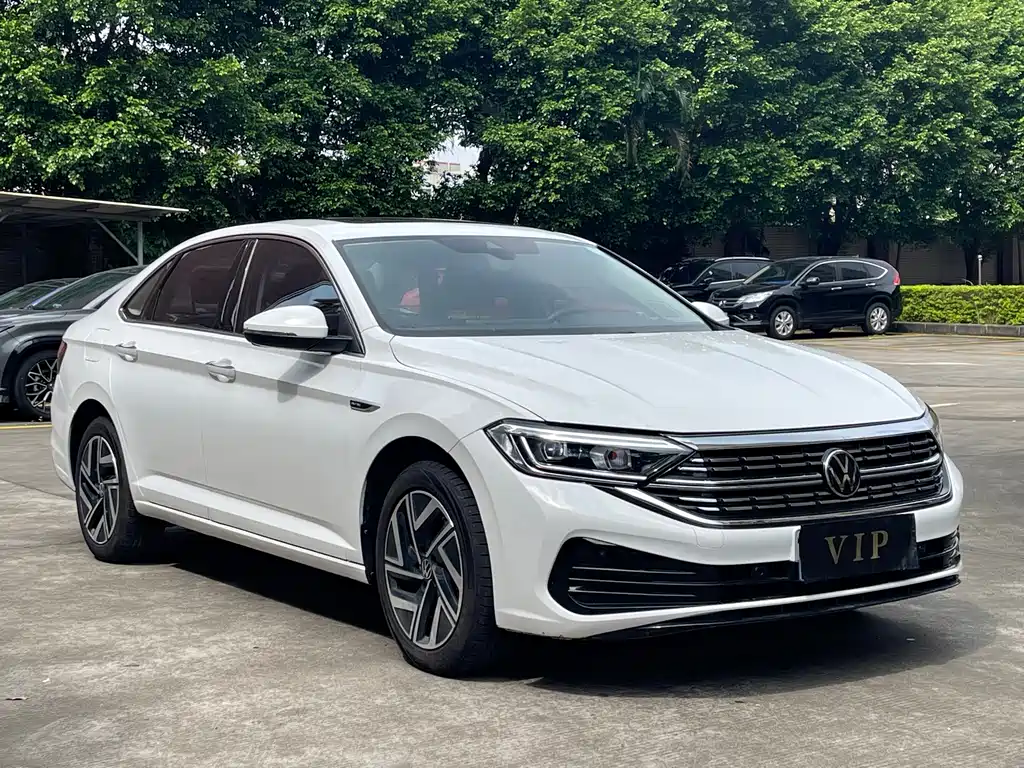 Volkswagen Sagitar — миниатюра 3