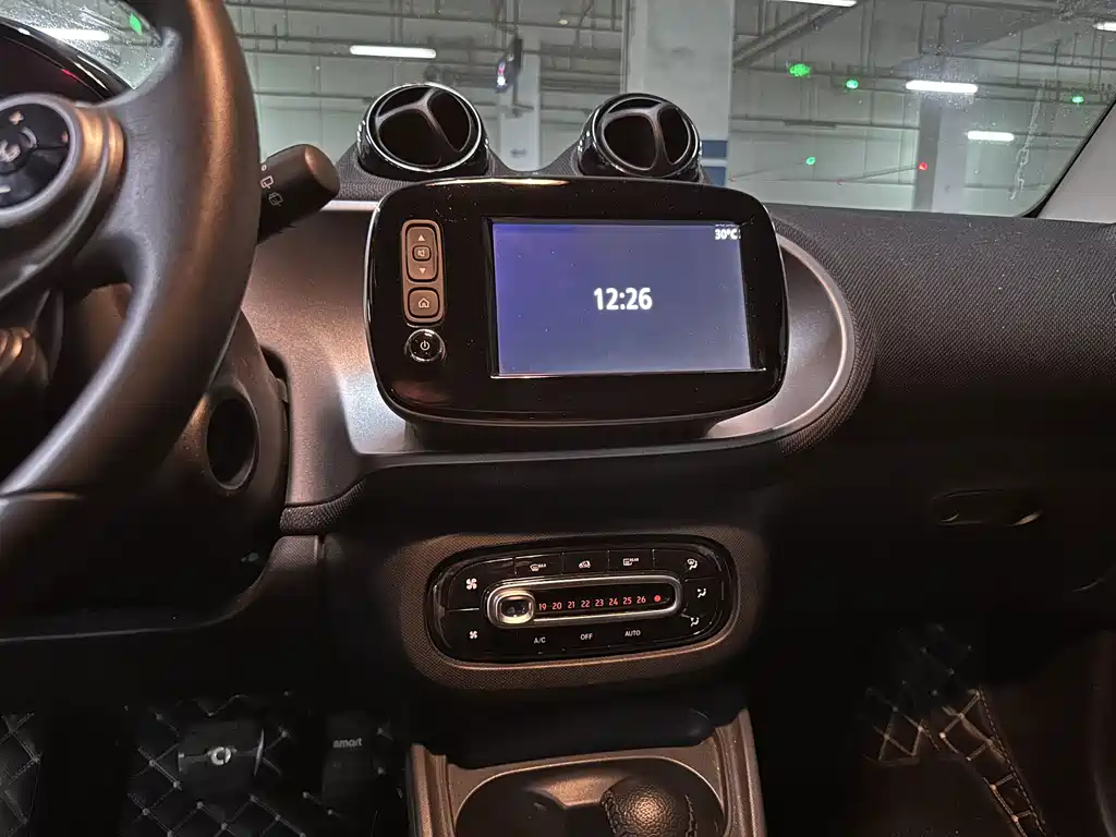 smart Smart Fortwo — миниатюра 5