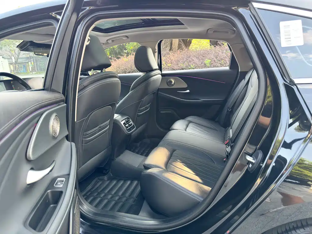 Chery Arrizo 8 — миниатюра 11