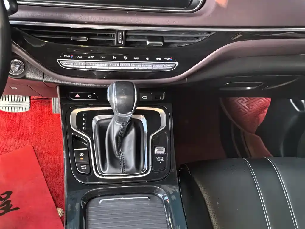 GAC Trumpchi M6 2023 — фото 7