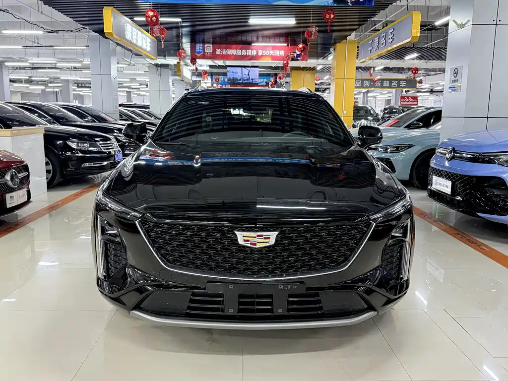 CADILLAC GT4