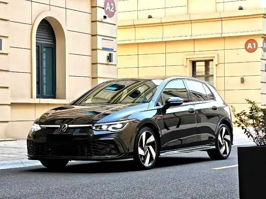 Volkswagen Golf GTI — миниатюра 2