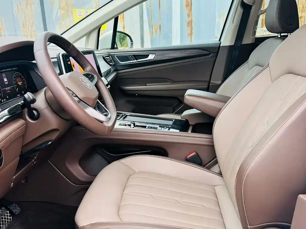 Volkswagen Viloran — миниатюра 4