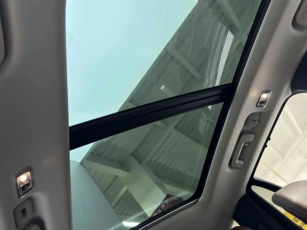 Volvo XC90 2020 T6 Luxury 7 мест