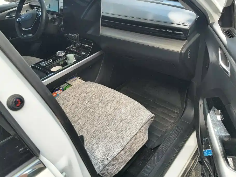 Wuling Xingguang — миниатюра 8