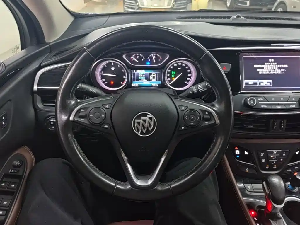 Buick Envision Plus — миниатюра 11
