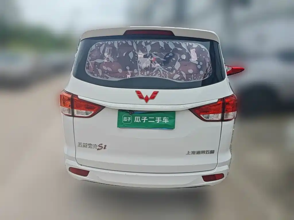Wuling Hongguang — миниатюра 7