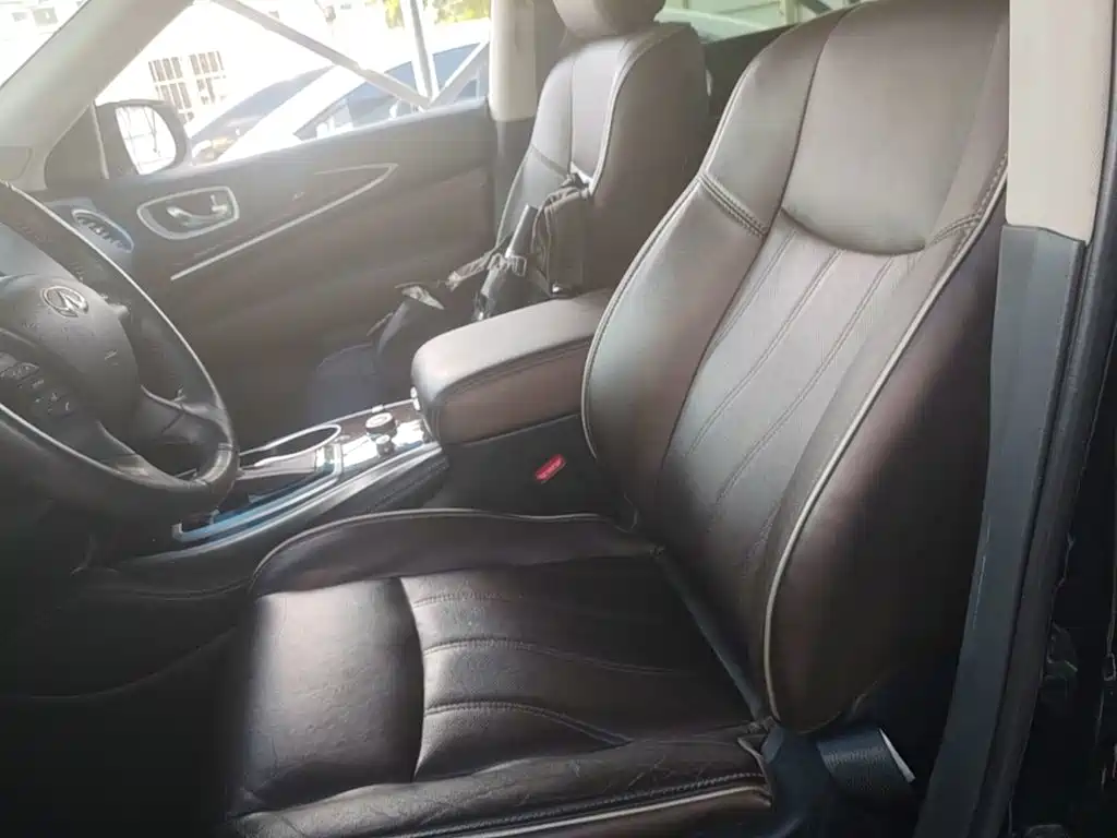 Infiniti QX60 (Import) — миниатюра 8